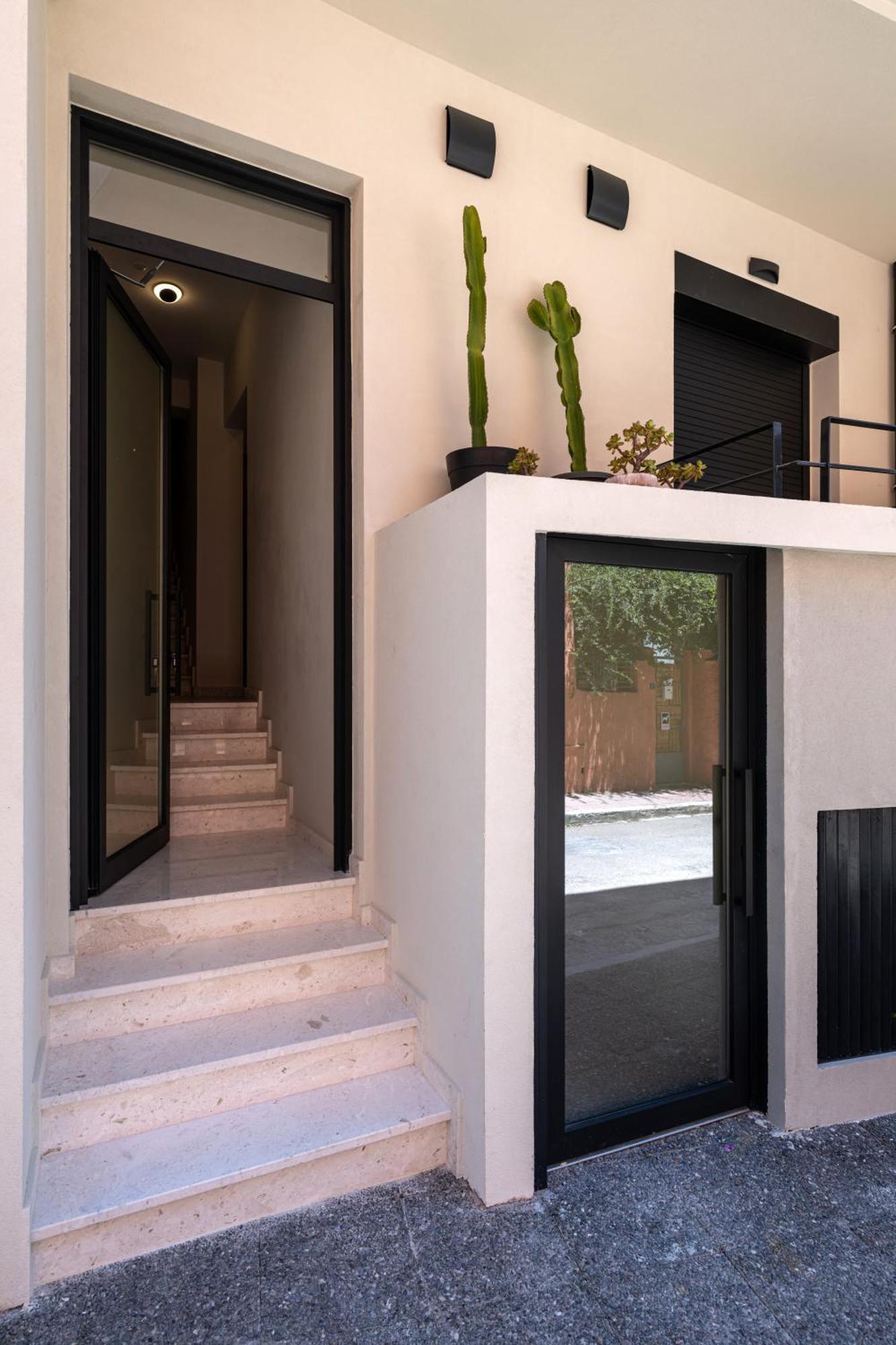Asklipiou Cube - Kalamata Mediterranean Suites Ngoại thất bức ảnh